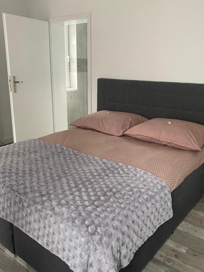 Apartamenty Bernardo Lux كارباش المظهر الخارجي الصورة